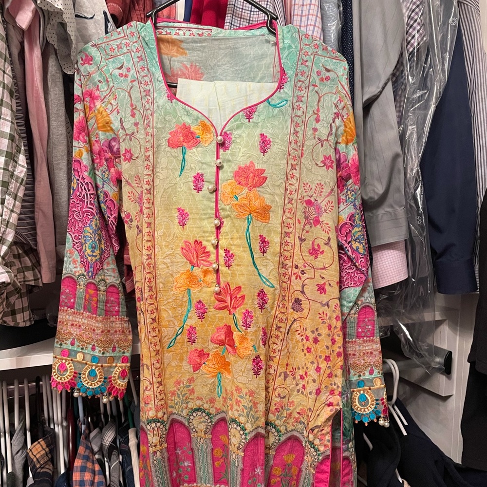 Farah talib lawn outfit